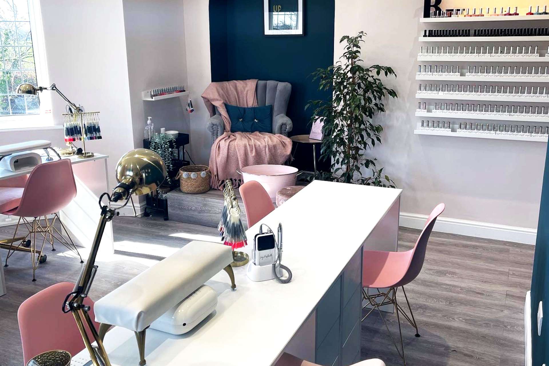 bruce mars-y0SMHt74yqc-unsplash_BW1